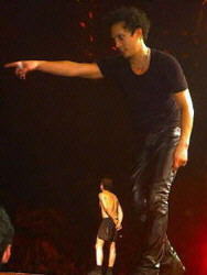 kirk.jpg (7138 bytes)